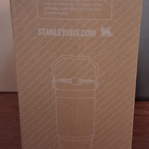 Stanley Quencher H2.0 Tumbler 30 oz - Picture 8 of 10